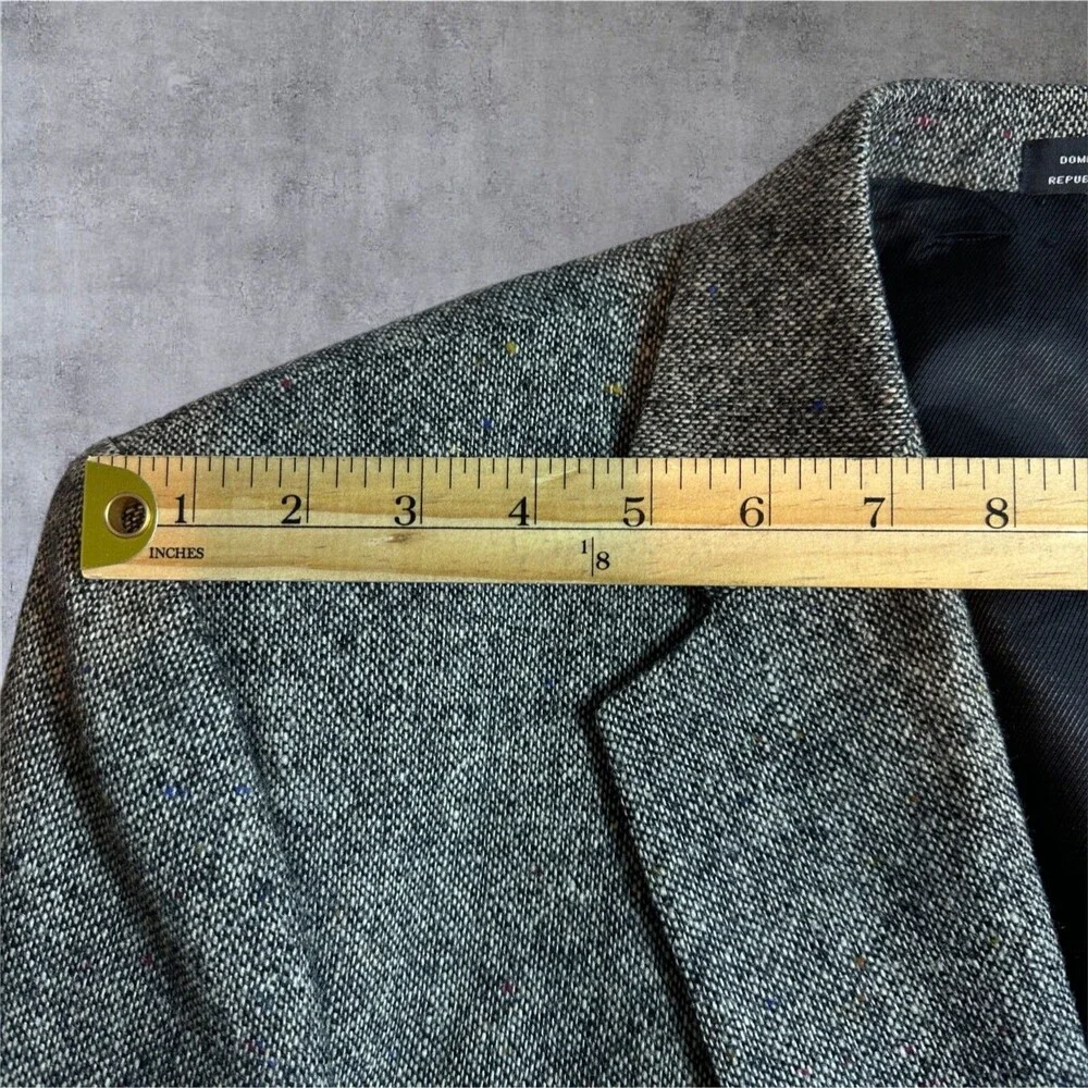 Vintage BARRINGTON TWEED WOOL Men's 44S Gray Blazer Sport Coat Two Button Jacket
